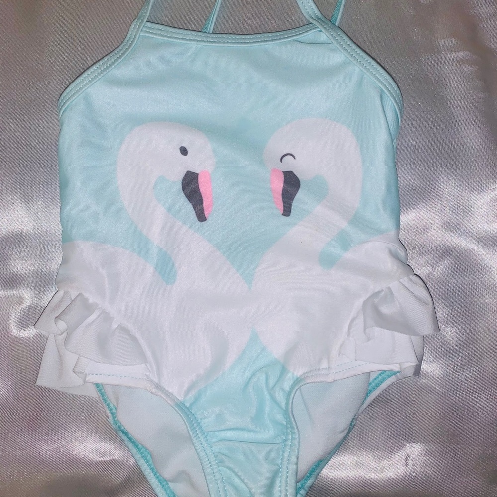 The cutest babygirl swimsuit swan 🦢